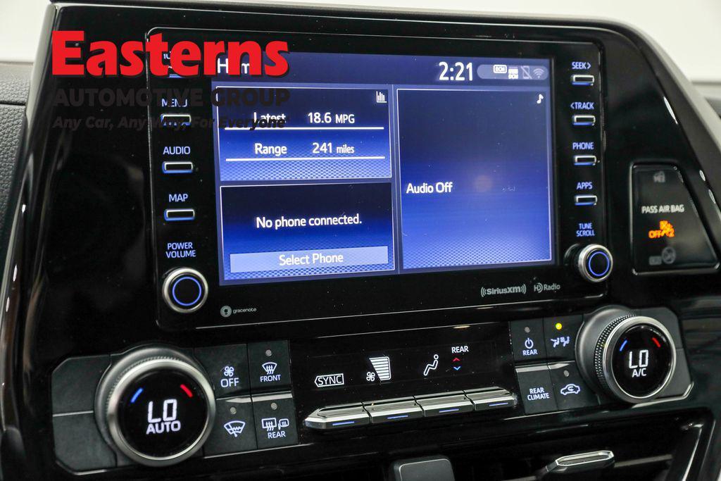 used 2022 Toyota Highlander car, priced at $31,690