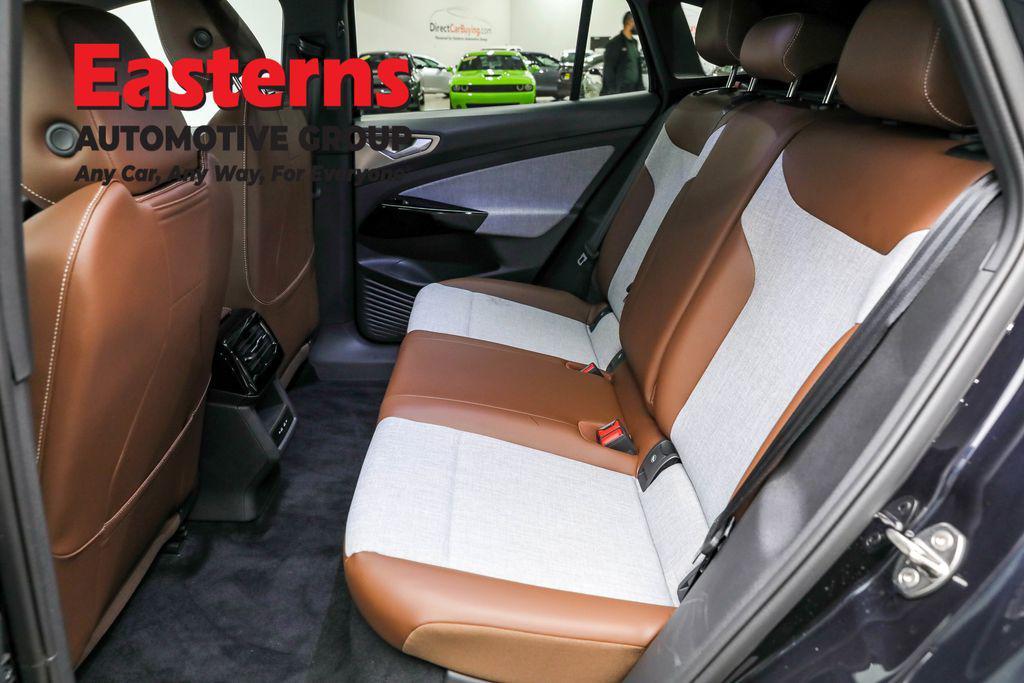 used 2024 Volkswagen ID.4 car, priced at $20,375