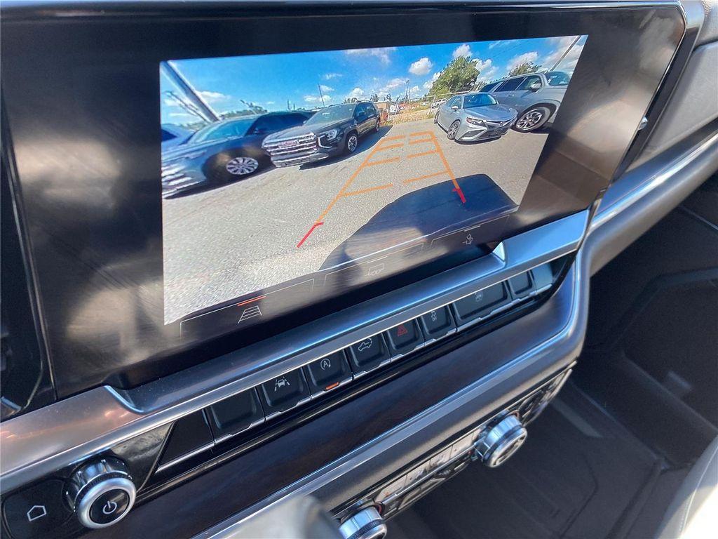 used 2024 GMC Sierra 1500 car, priced at $49,899