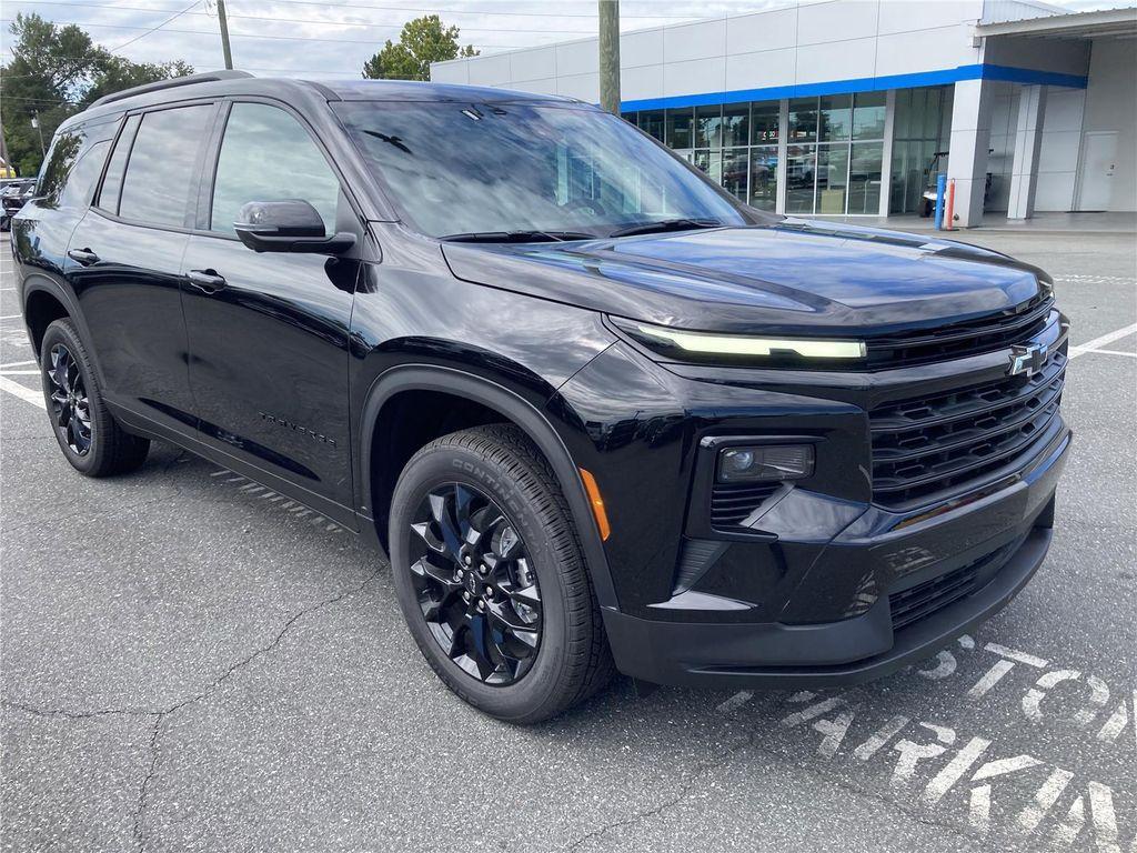 new 2026 Chevrolet Traverse car, priced at $44,683