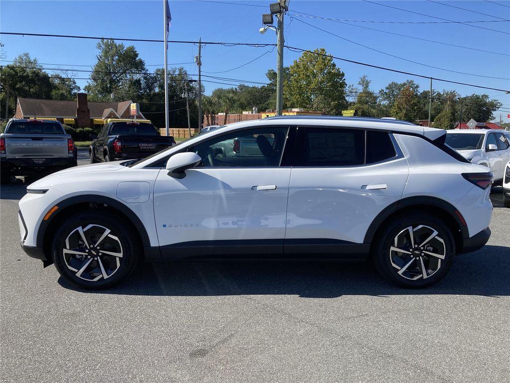 new 2026 Chevrolet Equinox EV car, priced at $44,635