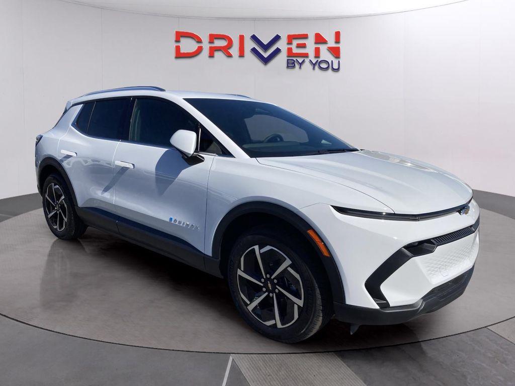 new 2026 Chevrolet Equinox EV car, priced at $43,635