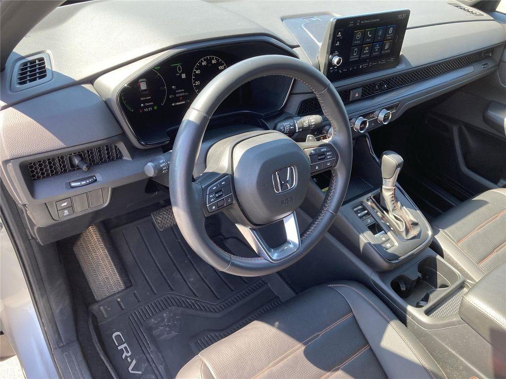 used 2025 Honda CR-V Hybrid car, priced at $35,899