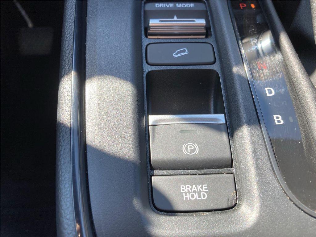 used 2025 Honda CR-V Hybrid car, priced at $35,899
