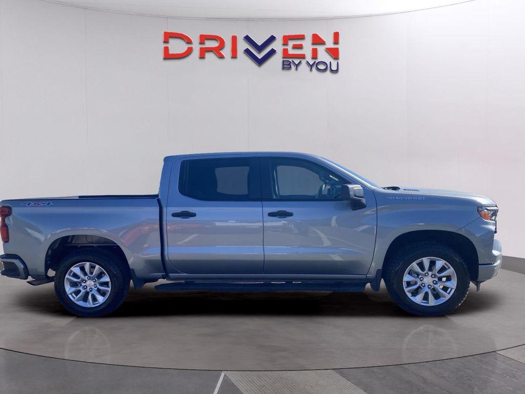 new 2026 Chevrolet Silverado 1500 car, priced at $42,699