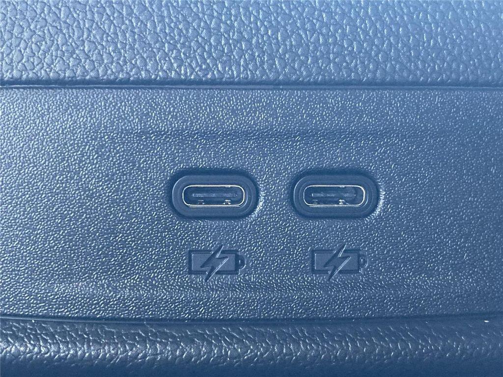 new 2026 Chevrolet Equinox car, priced at $34,014