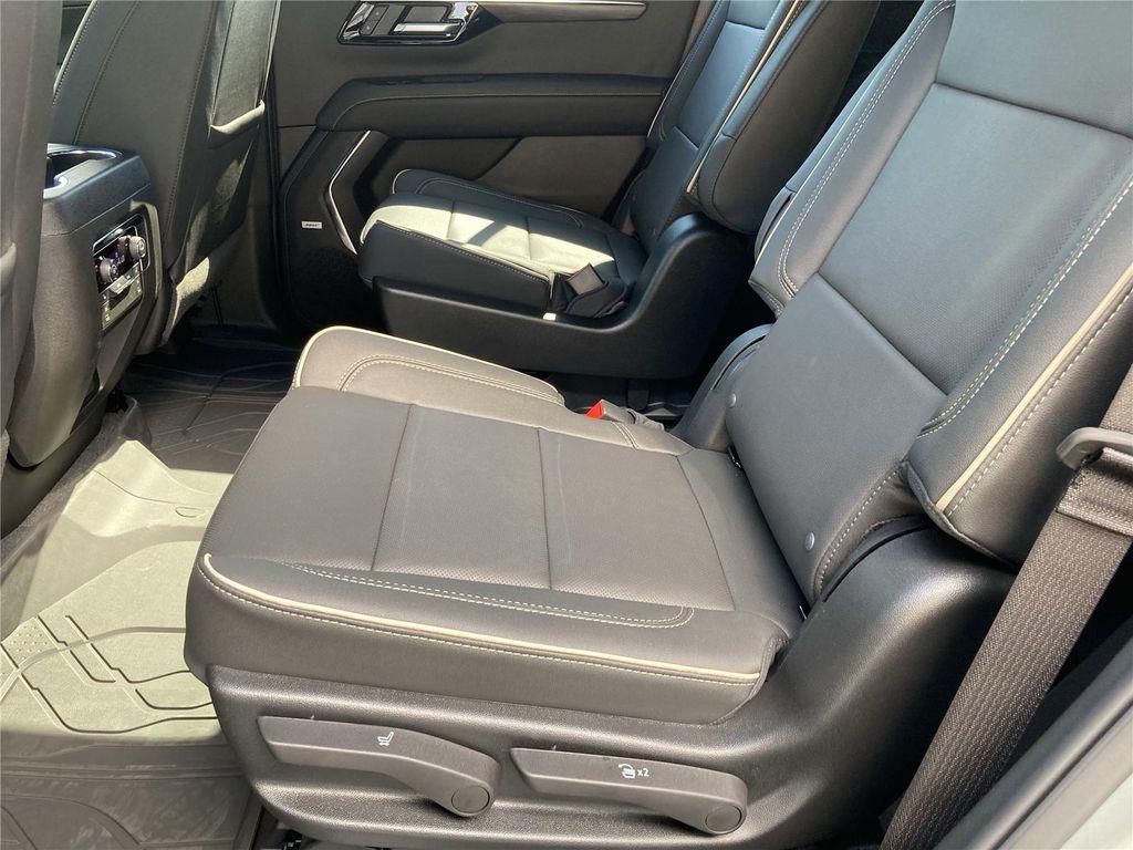 new 2025 Chevrolet Tahoe car, priced at $73,908