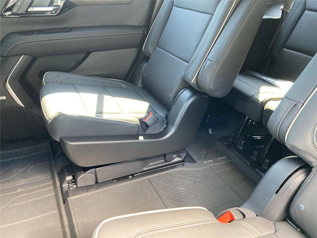 new 2025 Chevrolet Tahoe car, priced at $73,908