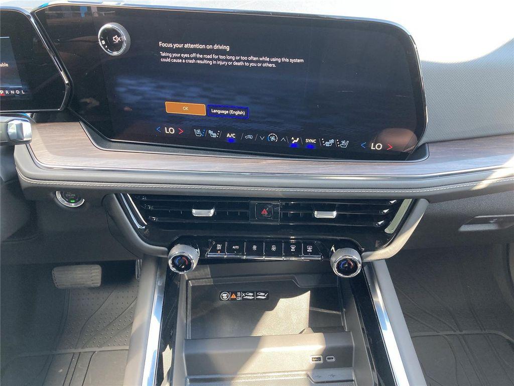 new 2025 Chevrolet Tahoe car, priced at $73,908