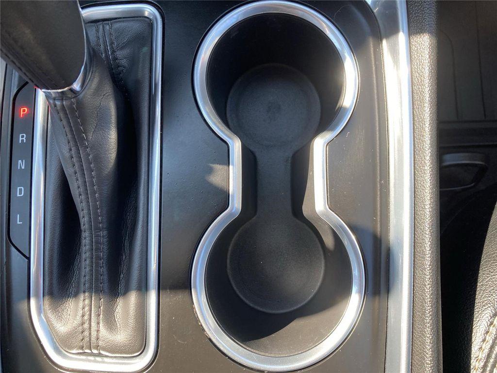 used 2020 Chevrolet Traverse car, priced at $19,999