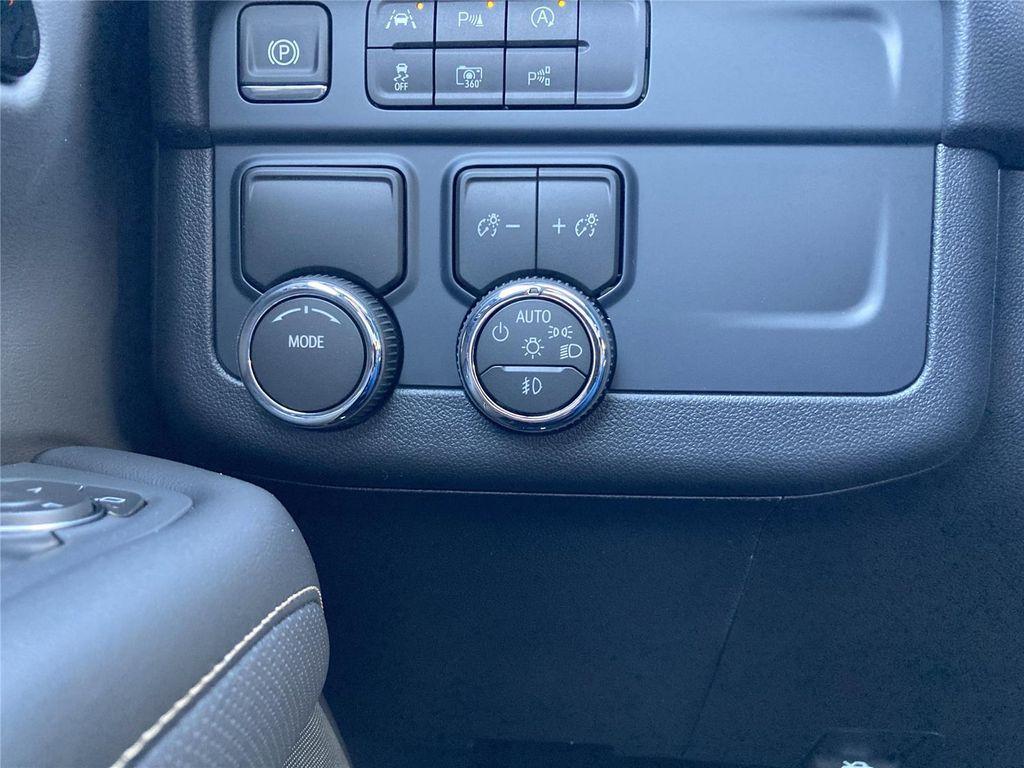 new 2026 Chevrolet Suburban car, priced at $78,392