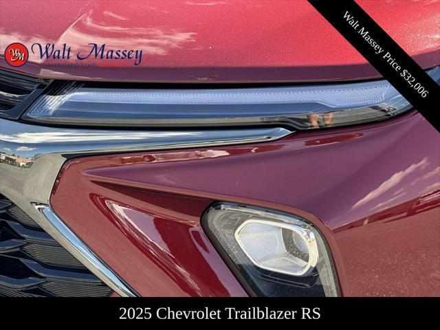 new 2025 Chevrolet TrailBlazer car, priced at $32,006