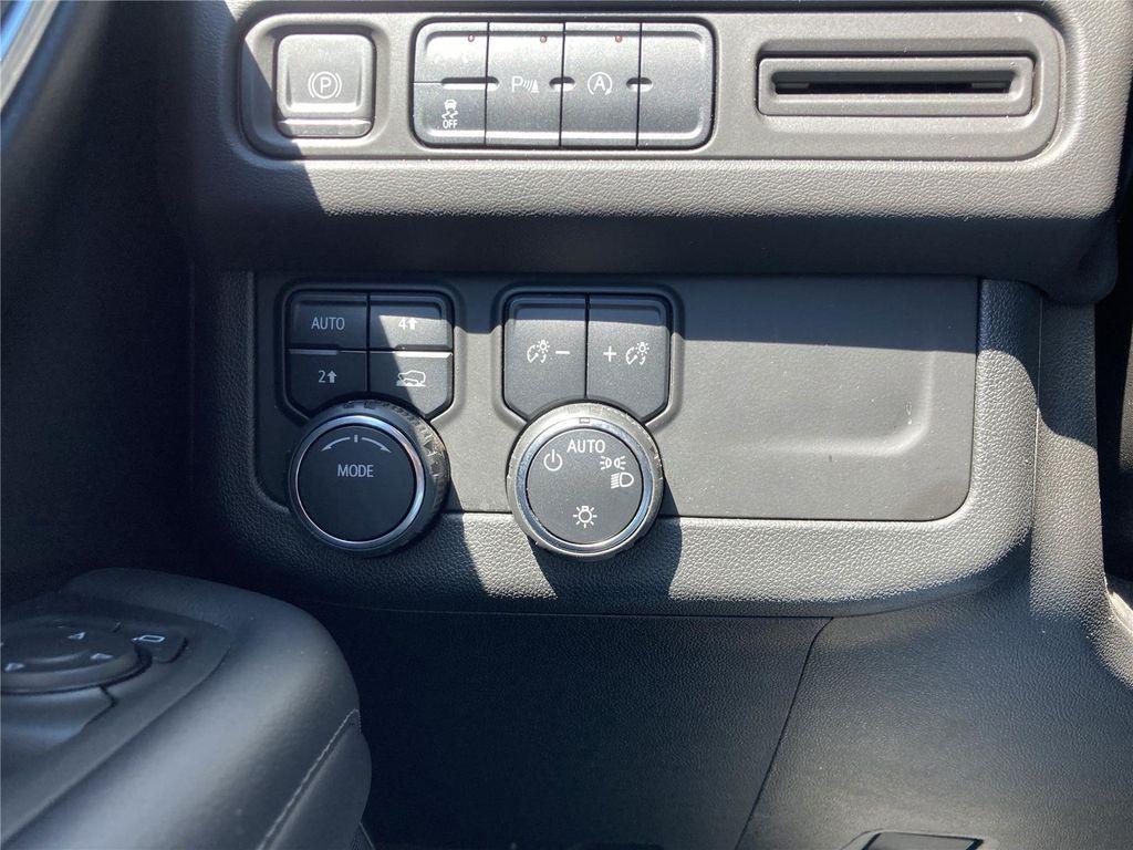 used 2024 Chevrolet Tahoe car, priced at $48,699