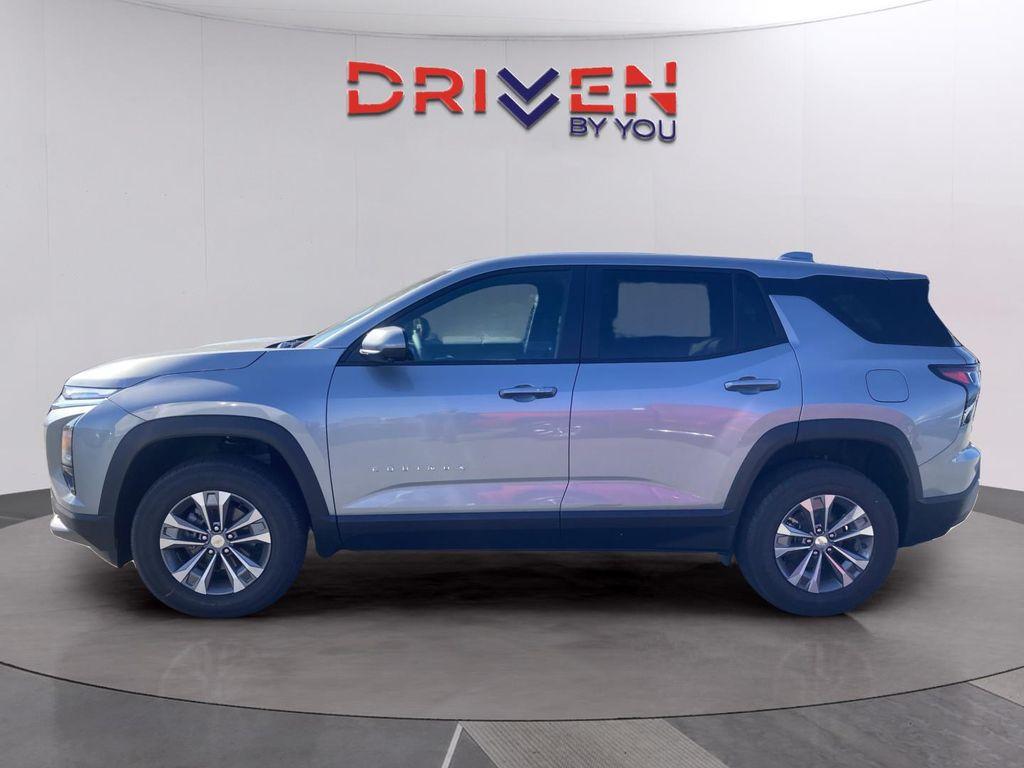 new 2026 Chevrolet Equinox car, priced at $32,335