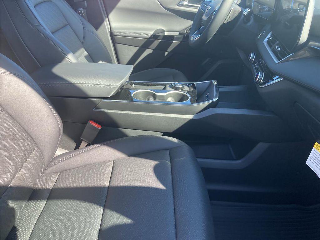 new 2026 Chevrolet Equinox car, priced at $32,335