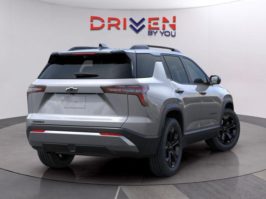 new 2026 Chevrolet Equinox car, priced at $33,639