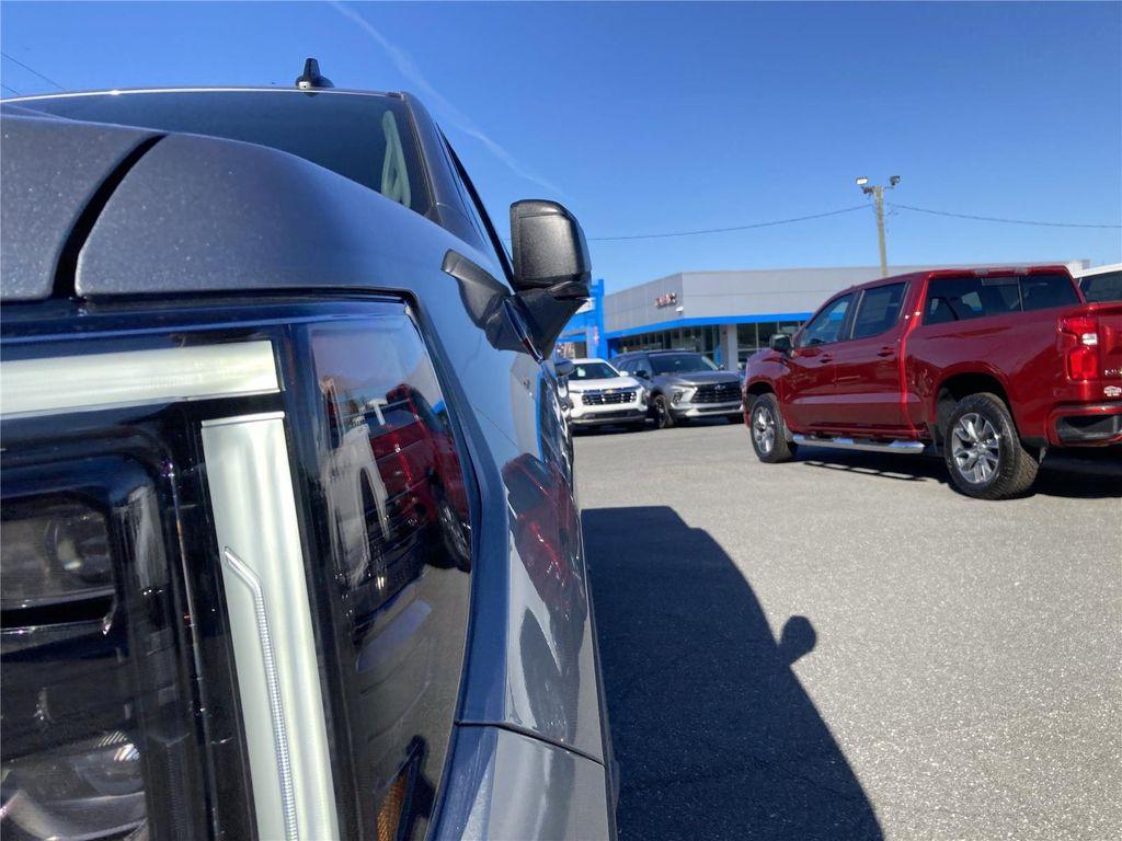 new 2026 GMC Sierra 1500 car, priced at $55,290