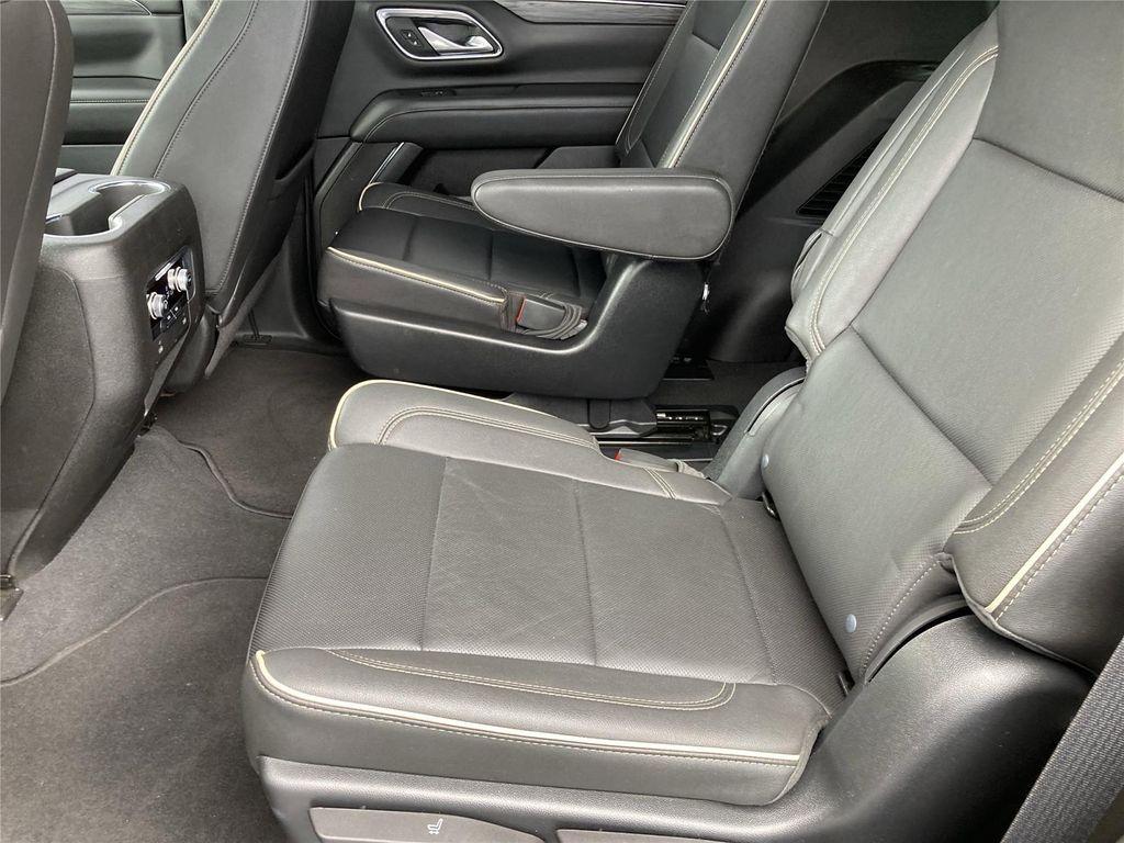 used 2023 GMC Yukon car, priced at $42,599