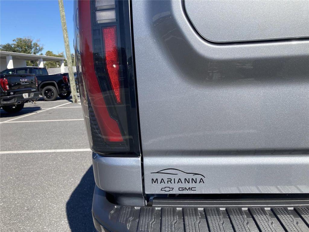 new 2026 GMC Sierra 2500 car, priced at $92,905