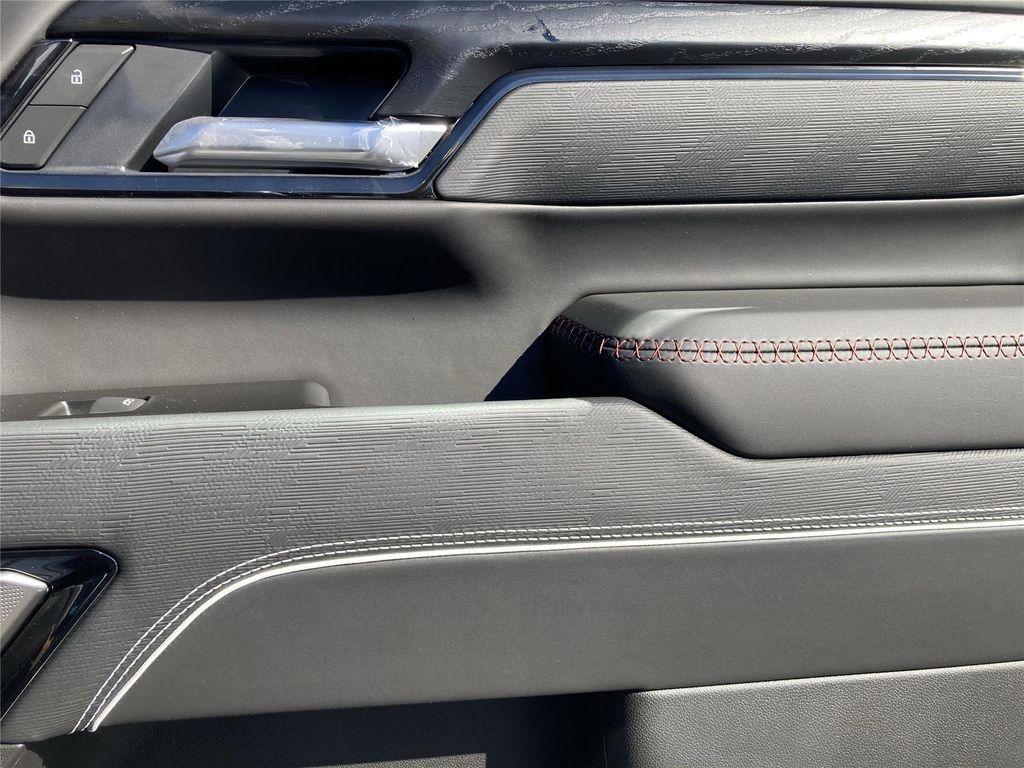 new 2026 GMC Sierra 2500 car, priced at $92,905