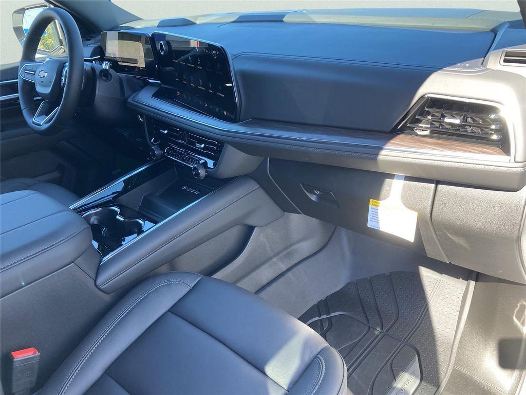 new 2026 Chevrolet Suburban car, priced at $70,364