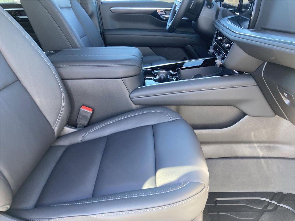 new 2026 Chevrolet Suburban car, priced at $70,364