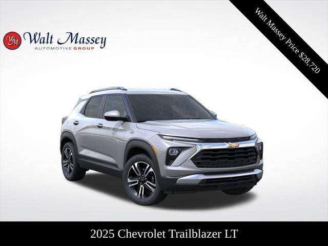 new 2025 Chevrolet TrailBlazer car, priced at $28,720