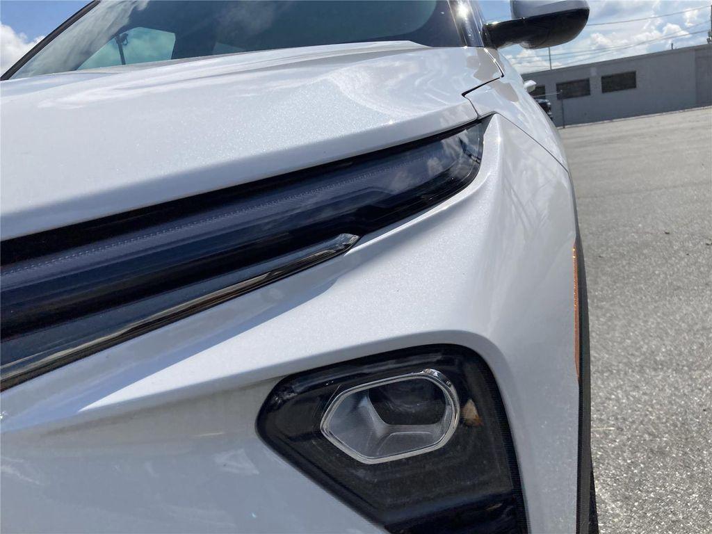 new 2025 Chevrolet TrailBlazer car, priced at $29,195