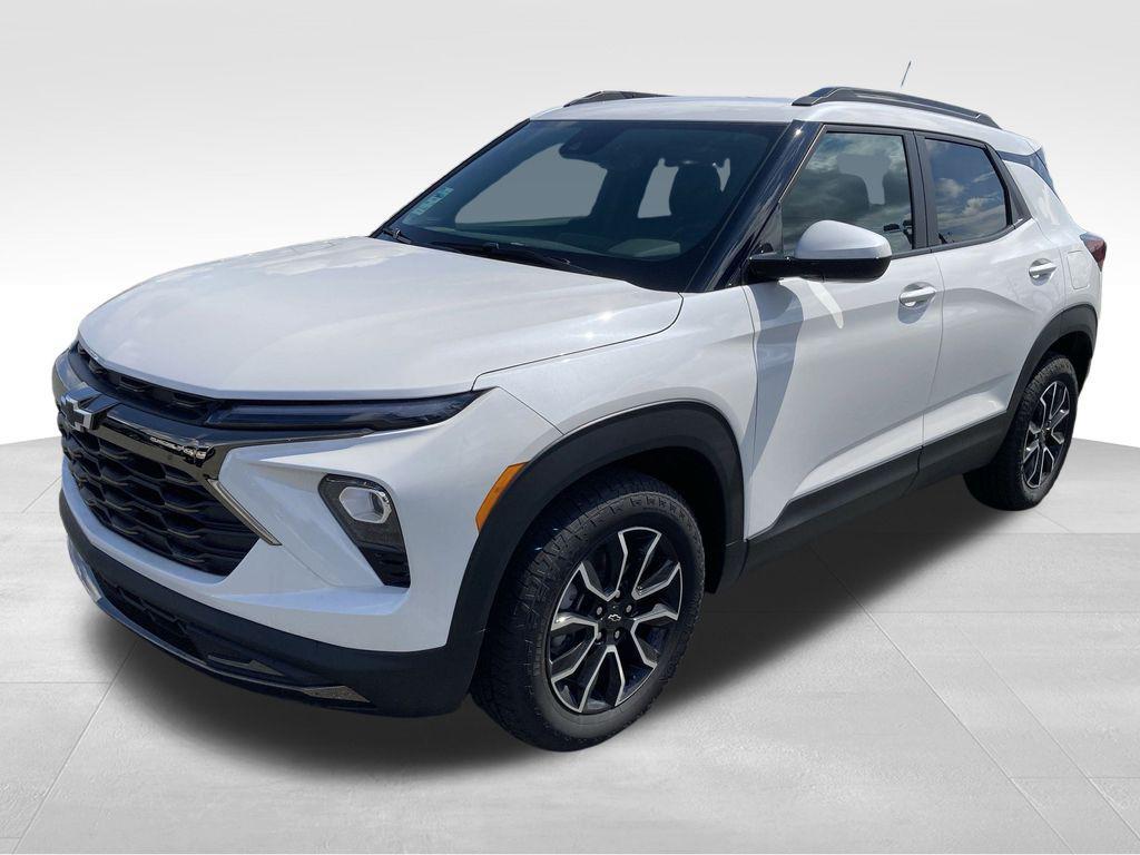 new 2025 Chevrolet TrailBlazer car, priced at $31,581