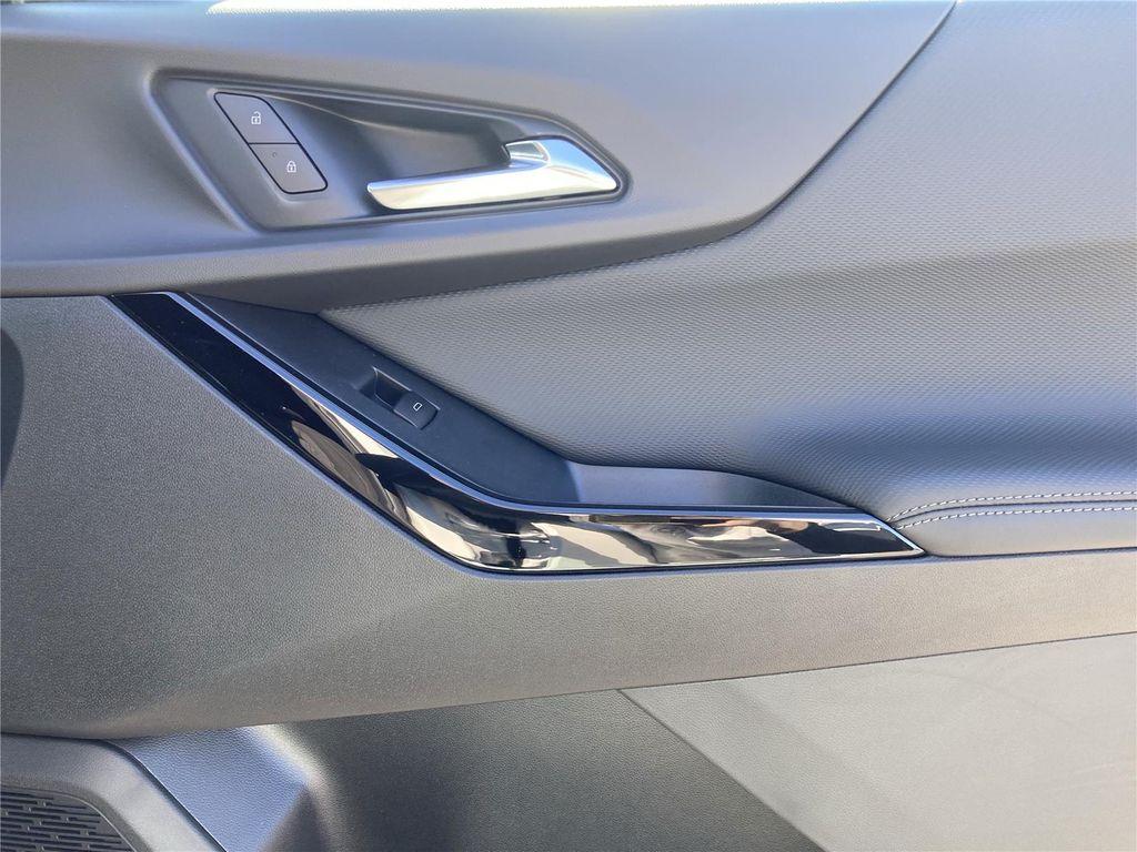 new 2026 Chevrolet Equinox car, priced at $27,995