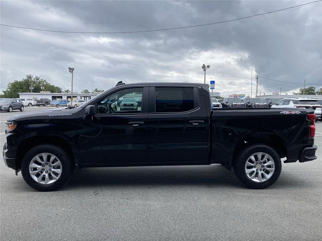 new 2025 Chevrolet Silverado 1500 car, priced at $41,827
