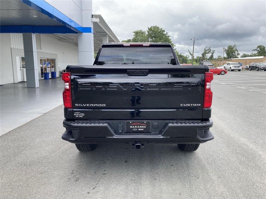 new 2025 Chevrolet Silverado 1500 car, priced at $41,827