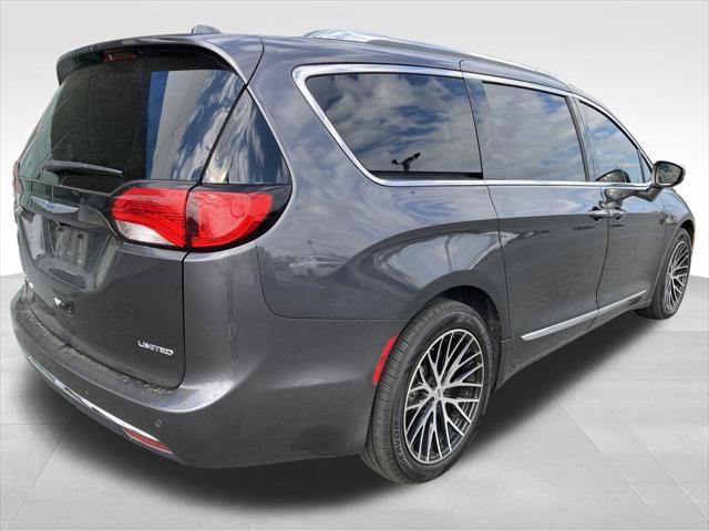 used 2020 Chrysler Pacifica car, priced at $18,967