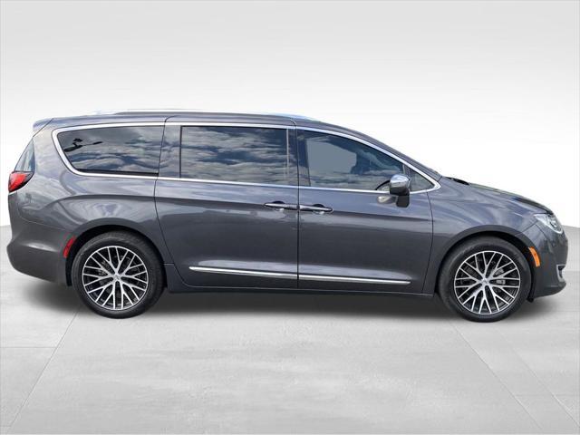 used 2020 Chrysler Pacifica car, priced at $18,967