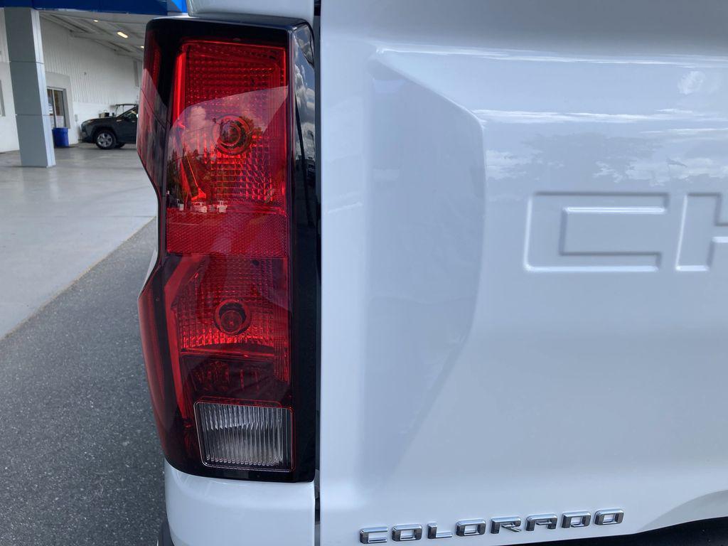 new 2025 Chevrolet Colorado car, priced at $33,922