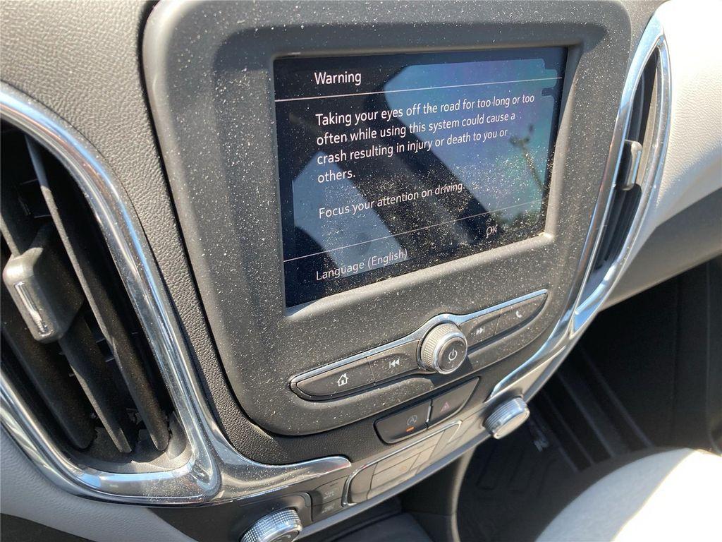 used 2022 Chevrolet Equinox car, priced at $20,399
