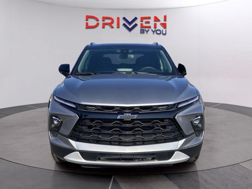 new 2025 Chevrolet Blazer car, priced at $36,140
