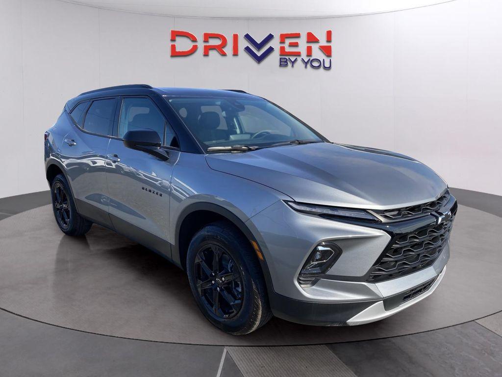 new 2025 Chevrolet Blazer car, priced at $36,140