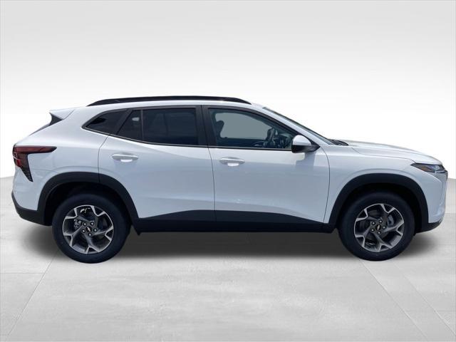 new 2025 Chevrolet Trax car, priced at $23,720