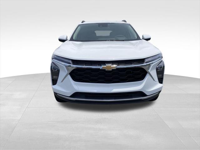 new 2025 Chevrolet Trax car, priced at $23,720