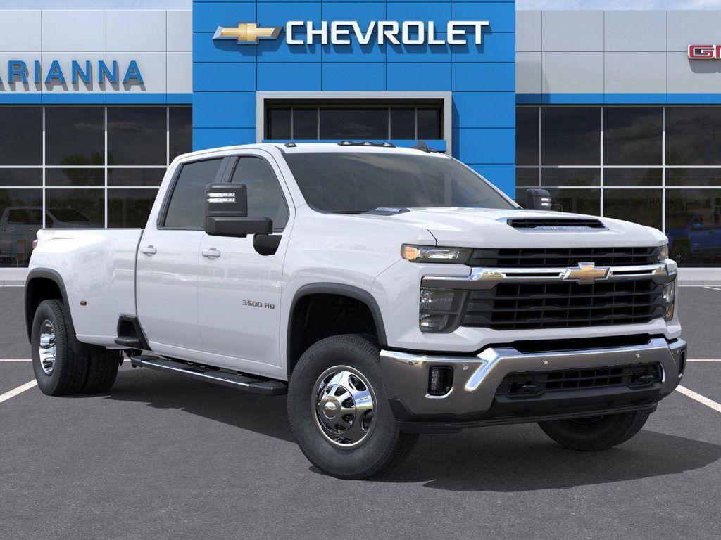 new 2026 Chevrolet Silverado 3500 car, priced at $72,727