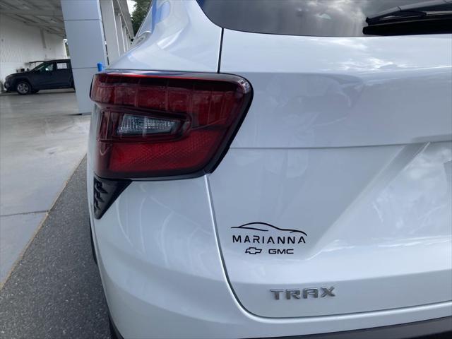 new 2025 Chevrolet Trax car, priced at $24,642
