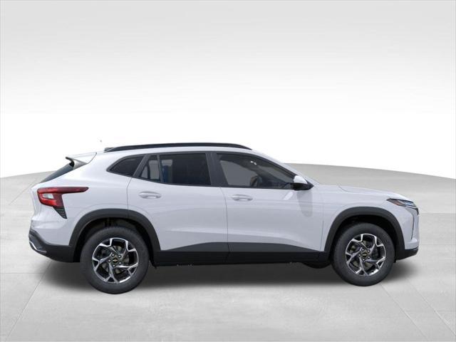 new 2025 Chevrolet Trax car, priced at $25,621