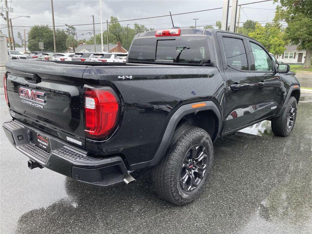 new 2025 GMC Canyon car, priced at $41,398