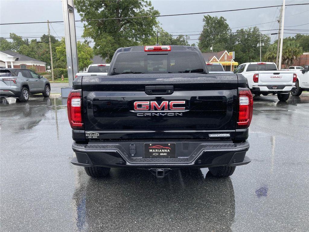 new 2025 GMC Canyon car, priced at $41,398