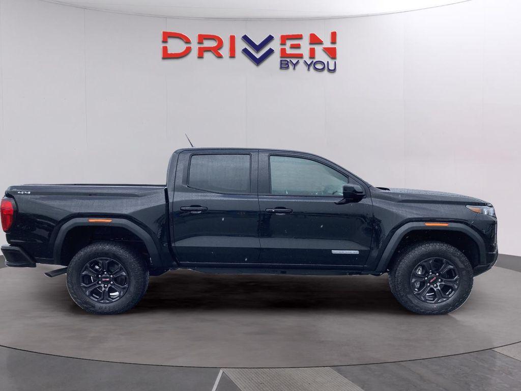 new 2025 GMC Canyon car, priced at $41,398