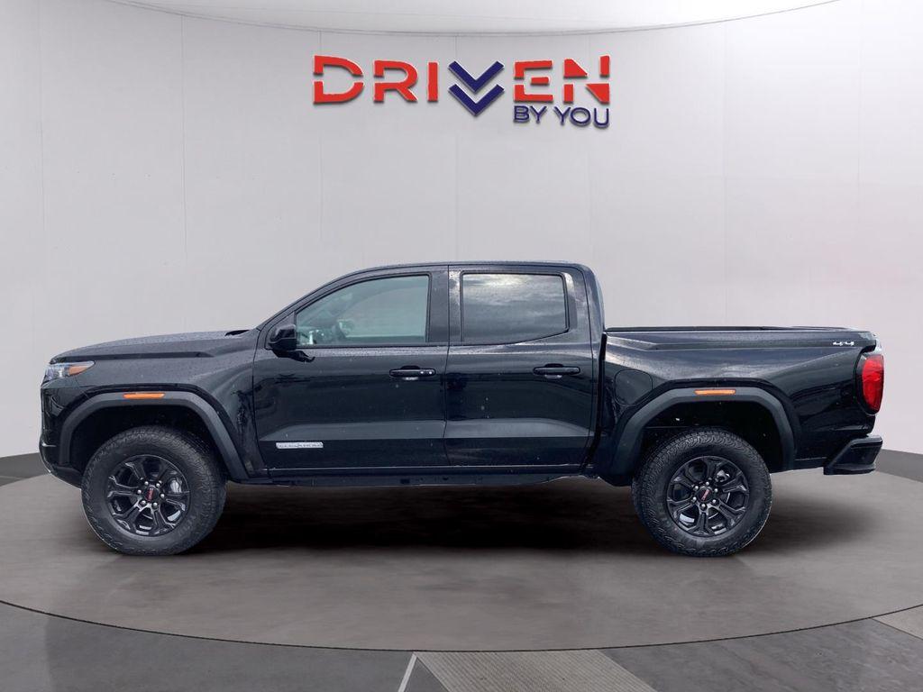 new 2025 GMC Canyon car, priced at $41,398