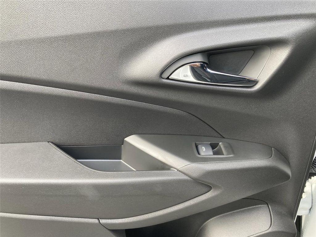 new 2026 Chevrolet Trax car, priced at $27,290