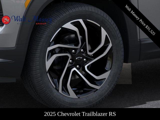 new 2025 Chevrolet TrailBlazer car, priced at $31,525