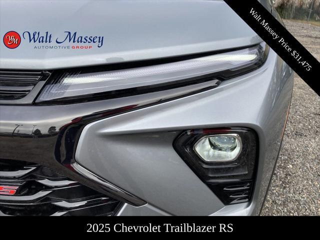 new 2025 Chevrolet TrailBlazer car, priced at $31,475